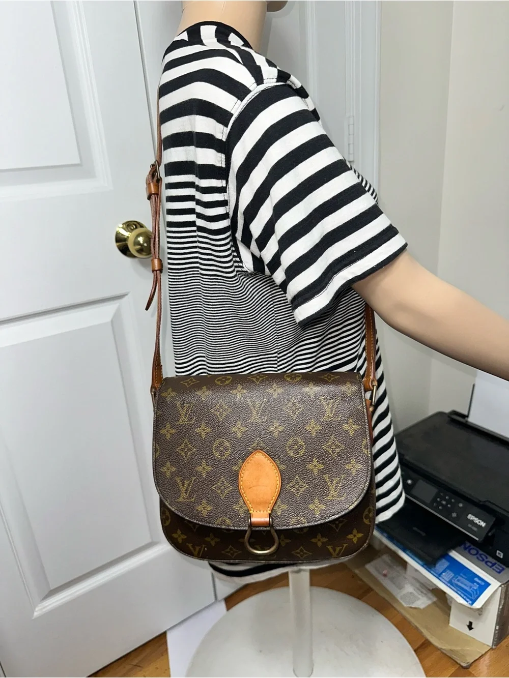 Louis Vuitton Crossbody Bag - Picture 7 of 12